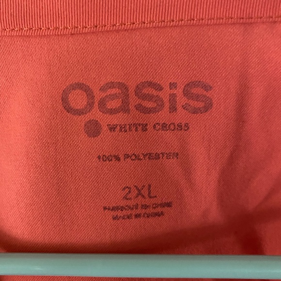 Oasis Scrub Top - Picture 2 of 2